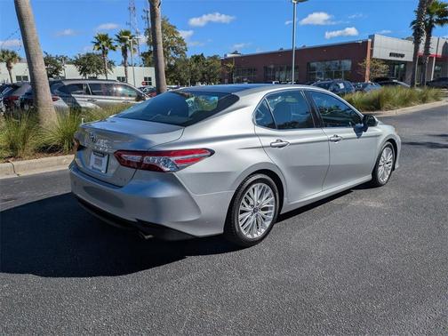 2018 Toyota Camry XLE