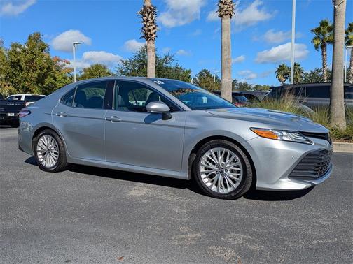 2018 Toyota Camry XLE