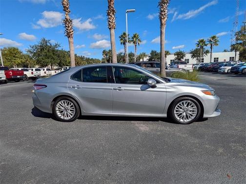 2018 Toyota Camry XLE