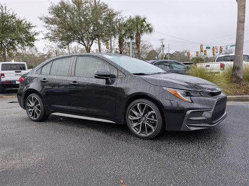 Black Sand Pearl 2022 Toyota Corolla SE