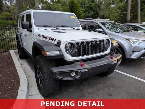 Bright White Clearcoat 2025 Jeep Wrangler Rubicon