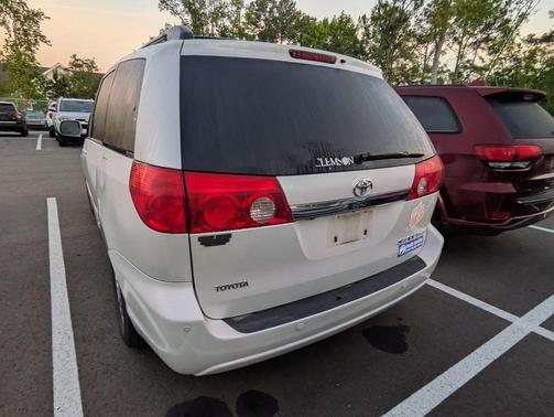 2008 Toyota Sienna XLE Limited