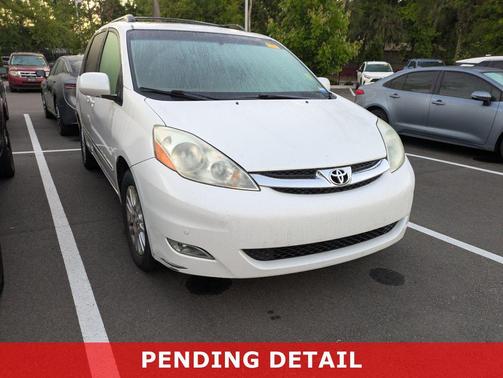 2008 Toyota Sienna XLE Limited