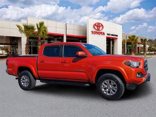 2017 Toyota Tacoma SR5