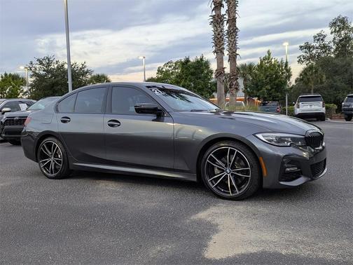 2021 BMW 330 i xDrive