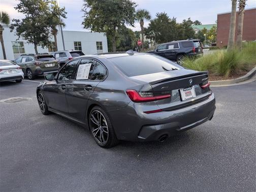 2021 BMW 330 i xDrive