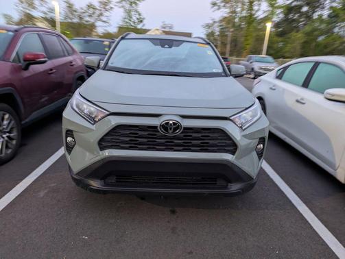 Lunar Rock 2021 Toyota RAV4 XLE