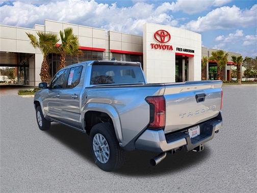 2025 Toyota Tacoma SR5
