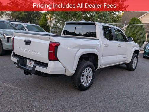Ice Cap 2024 Toyota Tacoma SR5