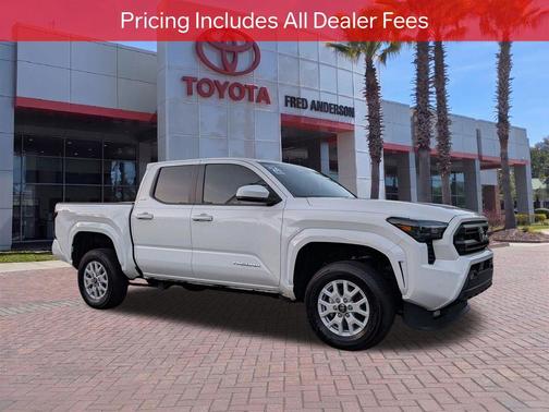 Ice Cap 2024 Toyota Tacoma SR5