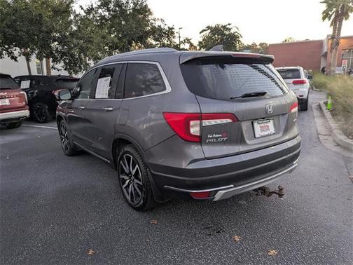 2020 Honda Pilot Touring 8-Passenger