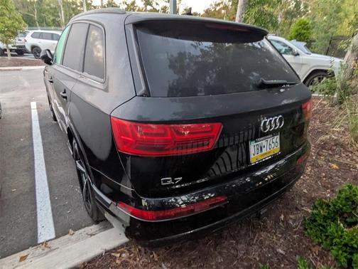 2019 Audi Q7 55 Prestige