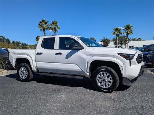 2024 Toyota Tacoma SR