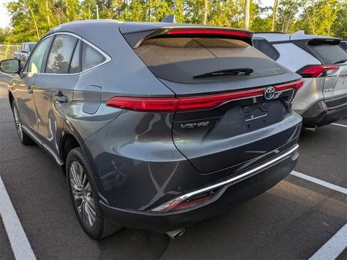 2023 Toyota Venza XLE