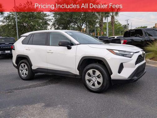 Ice Cap 2023 Toyota RAV4 LE