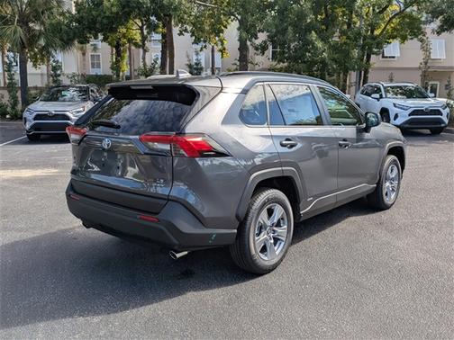 2025 Toyota RAV4 Hybrid LE