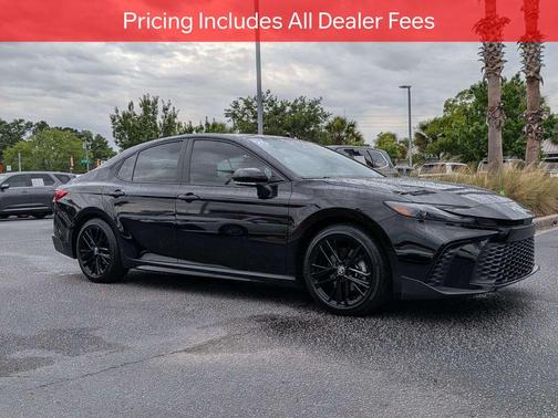 Midnight Black Metallic 2026 Toyota Camry SE
