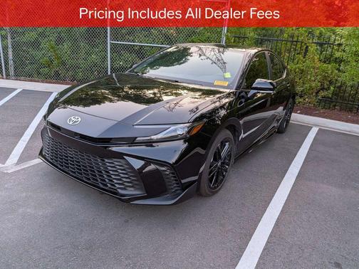 Midnight Black Metallic 2026 Toyota Camry SE