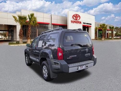 Night Armor Pearl/Mica 2011 Nissan Xterra S
