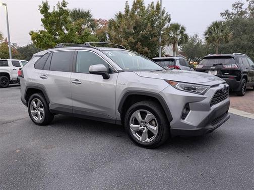 2021 Toyota RAV4 Hybrid XLE Premium