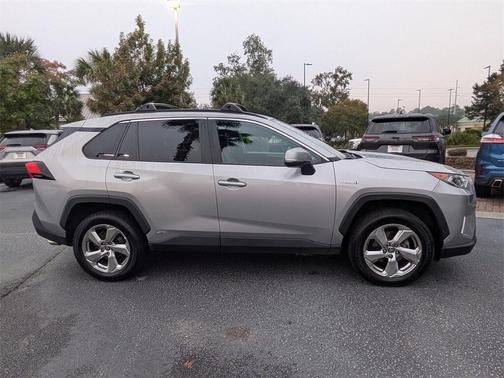 2021 Toyota RAV4 Hybrid XLE Premium