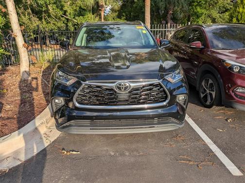 2021 Toyota Highlander Limited