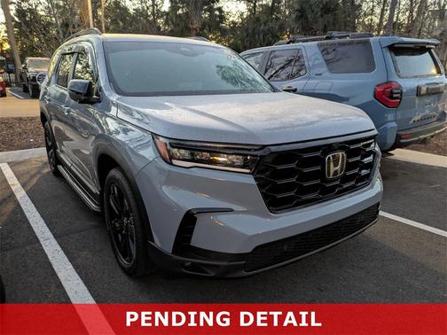 2025 Honda Pilot Black Edition