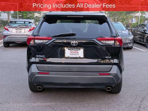 Midnight Black Metallic 2020 Toyota RAV4 XLE