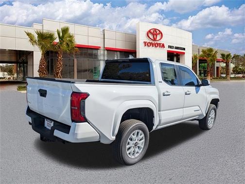 2025 Toyota Tacoma SR5