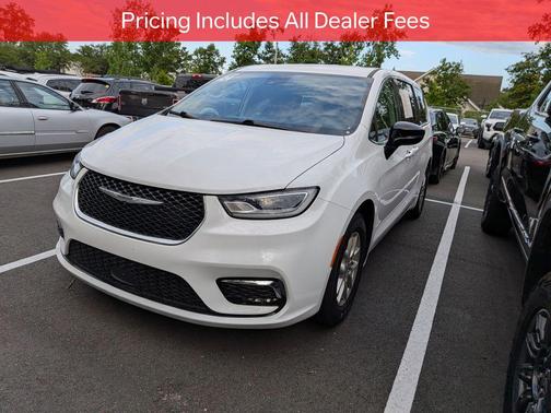 Bright White Clearcoat 2024 Chrysler Pacifica Touring L