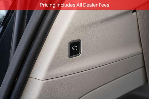 Bright White Clearcoat 2024 Chrysler Pacifica Touring L