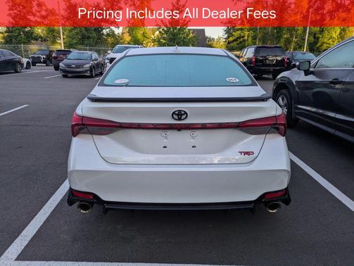 Wind Chill Pearl 2020 Toyota Avalon TRD