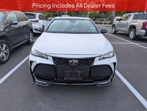 Wind Chill Pearl 2020 Toyota Avalon TRD