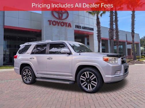 Classic Silver Metallic 2013 Toyota 4Runner Limited