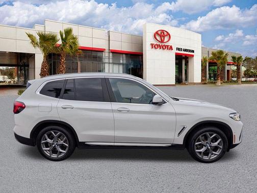 Alpine White 2024 BMW X3 xDrive30i