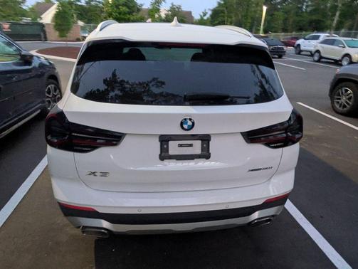 Alpine White 2024 BMW X3 xDrive30i