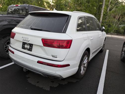 2017 Audi Q7 3.0T Premium Plus