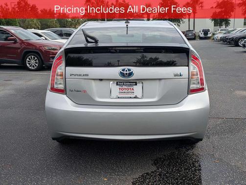 Classic Silver Metallic 2013 Toyota Prius Three