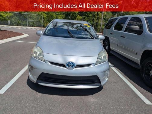 Classic Silver Metallic 2013 Toyota Prius Three