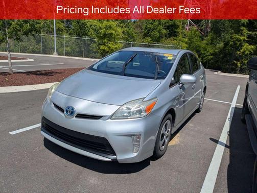 Classic Silver Metallic 2013 Toyota Prius Three
