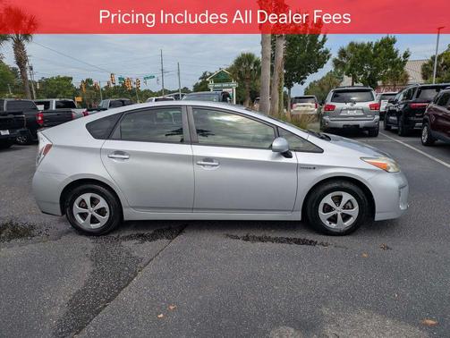 Classic Silver Metallic 2013 Toyota Prius Three