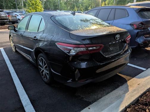2022 Toyota Camry XLE