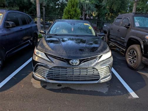 2022 Toyota Camry XLE