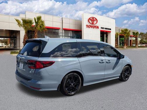2024 Honda Odyssey Sport