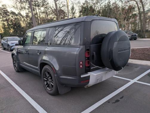 2025 Land Rover Defender 130 P400 S