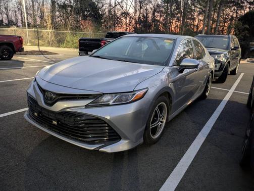2019 Toyota Camry LE