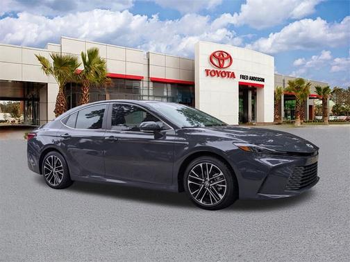 2025 Toyota Camry XLE