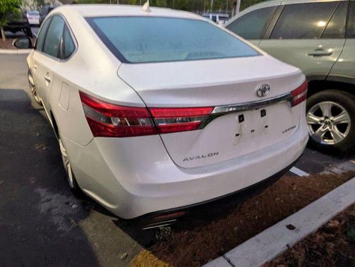 Blizzard Pearl 2013 Toyota Avalon Limited