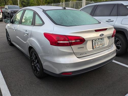 Ingot Silver 2016 Ford Focus SE