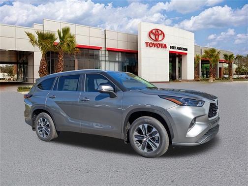 2026 Toyota Highlander XLE